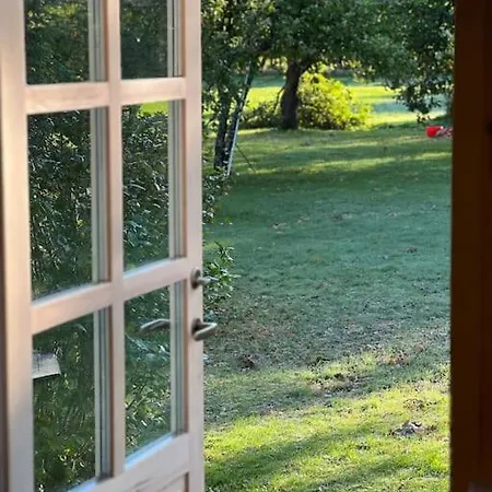 Privaatne Talu Otse Mere Aeaeres بيت للعطل