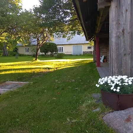 Holiday home Privaatne Talu Otse Mere Aeaeres