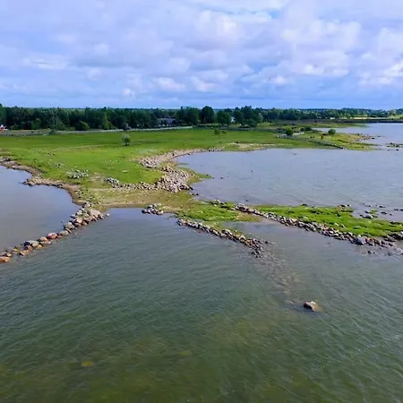 بيت للعطل Privaatne Talu Otse Mere Aeaeres *