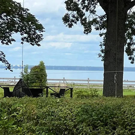 Privaatne Talu Otse Mere Aeaeres Tahkuranna